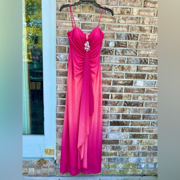 Y2K Pink & Peach Coral Sparkly Ombre Prom Dress - Picture 7 of 11